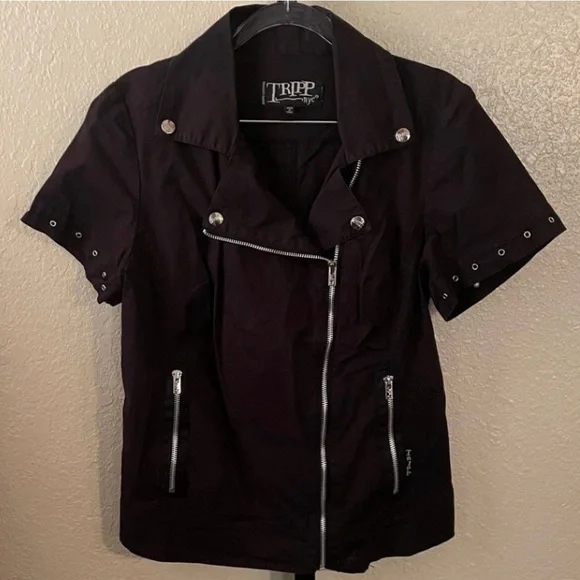 Tripp NYC Short Sleeve Zipper Shirt - Picture 1 of 2